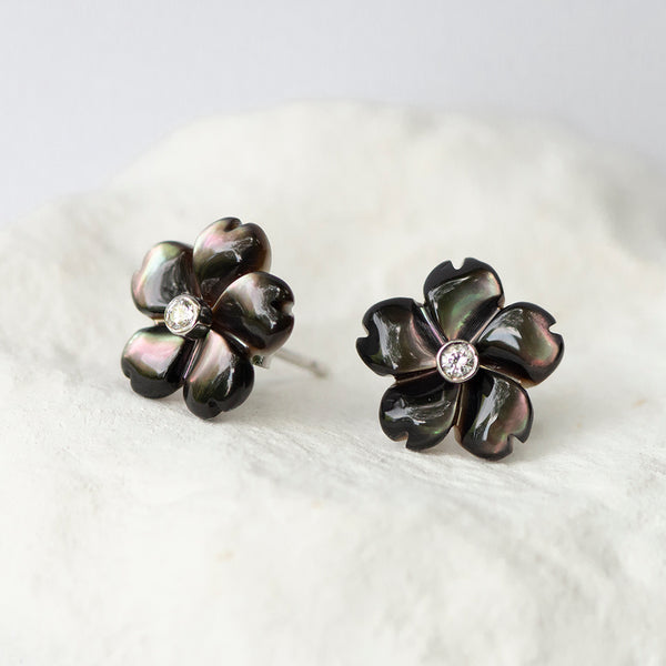 Peacock Flower earstuds mother of pearl diamond and 18kt gold stud fittings
