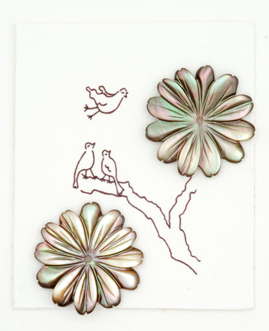Pair of light peacock colour Mother-of-pearl flowers, Daisy shaped