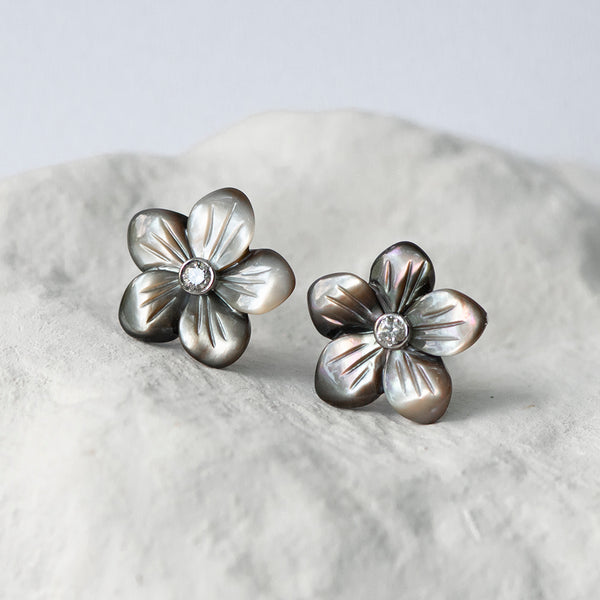 Grey peacock mother of pearl flower earstuds