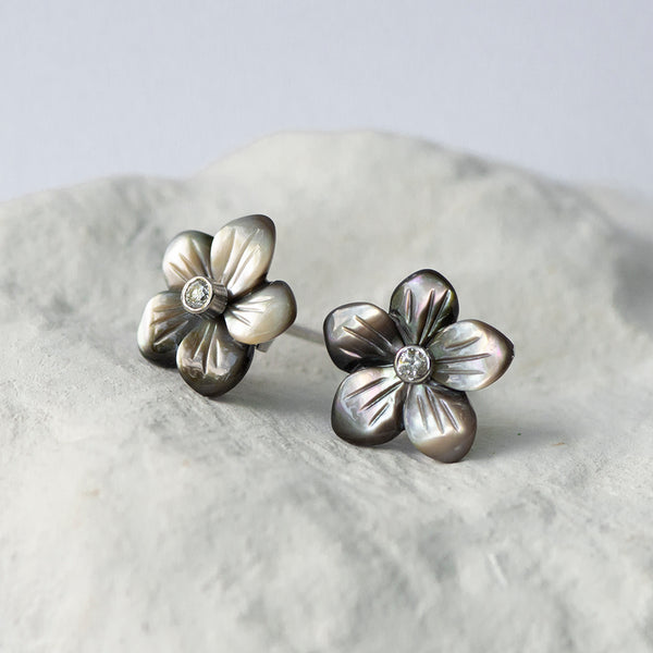 Grey peacock mother of pearl flower earstuds