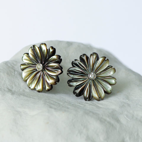 Olive grey Daisy Flower earrings
