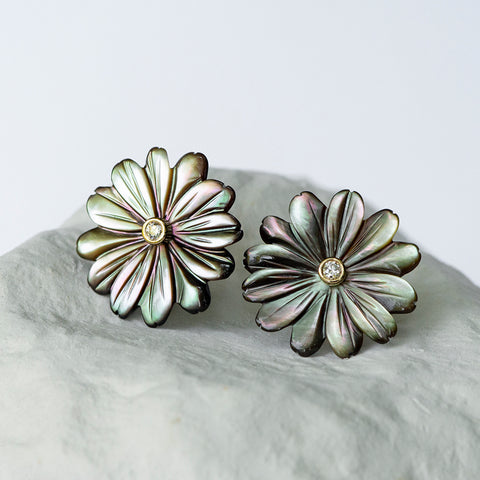 Peacock Daisy Flower earrings large